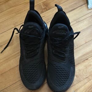 Nike Air Max 270 Triple Black Sneakers